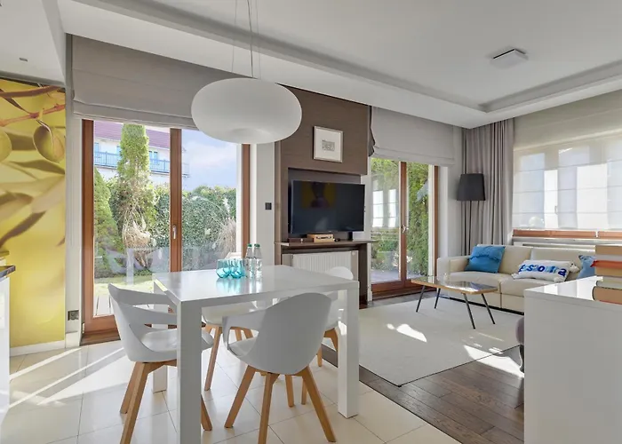 Апартаменты Blue Marlin Z Ogrodem By Grand *